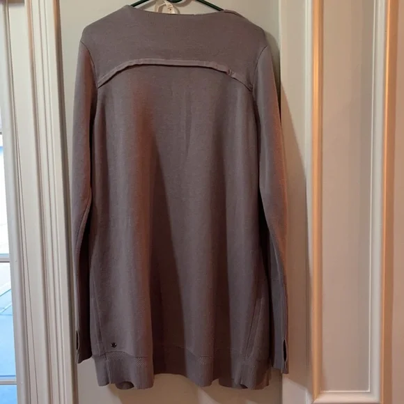 lululemon sweater - Picture 5 of 5